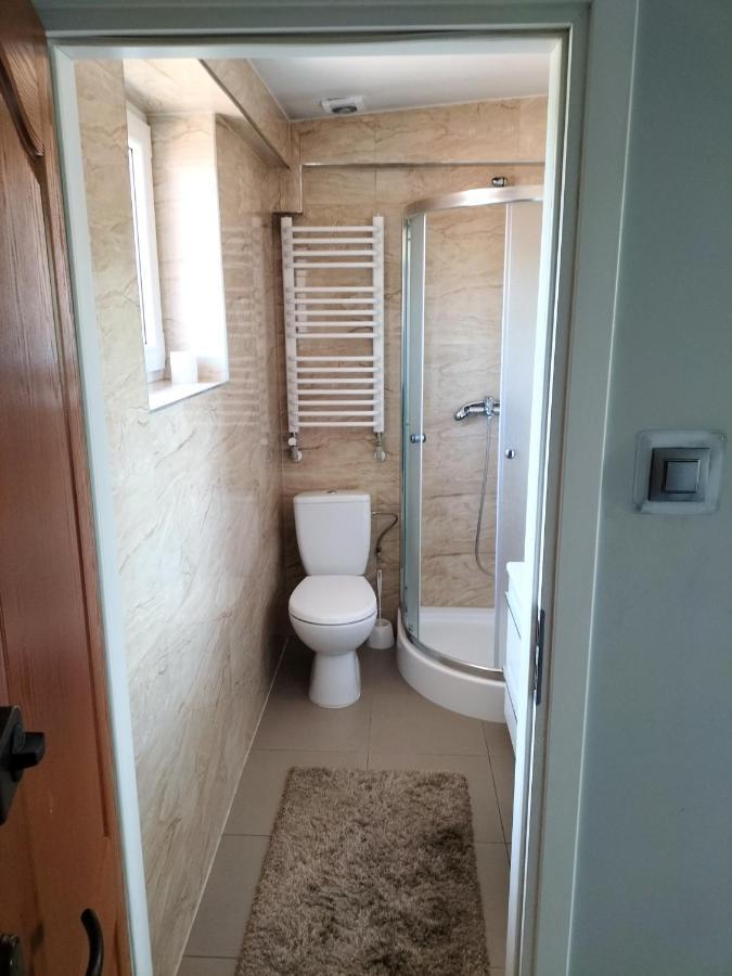 Restauracja Pod Jablonia Hotel Lacko Eksteriør billede